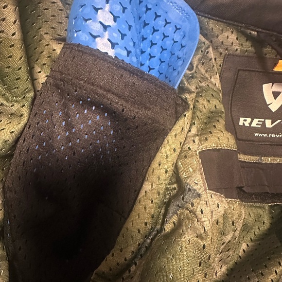 REV’IT! Worker Armored Motorcycle Overshirt, Small, CE Armor, Black - Picture 14 of 16